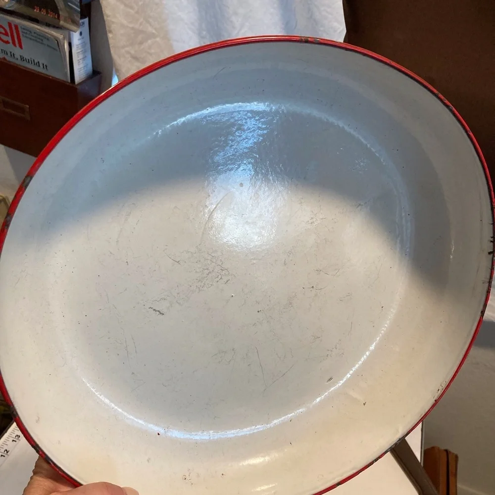 VTG Enamelware BIG Red/White Bowl Cottage core No Chips Inside Bowl/Tray 14.5”